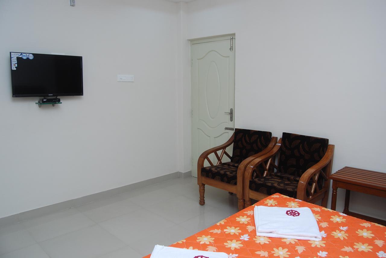 Chakraa Residency Hotel Ramanathapuram Exterior photo
